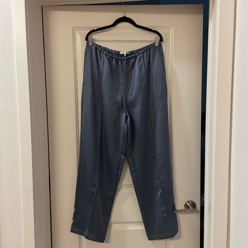 Madewell Gray Satin Joggers